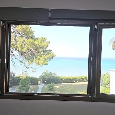 Villa Mare Azul - Luxury Beachfront Retreat In Hanioti, Halkidiki, Greece Hanioti