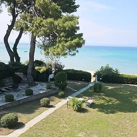 Villa Mare Azul - Luxury Beachfront Retreat In Hanioti, Halkidiki, Greece Hanioti