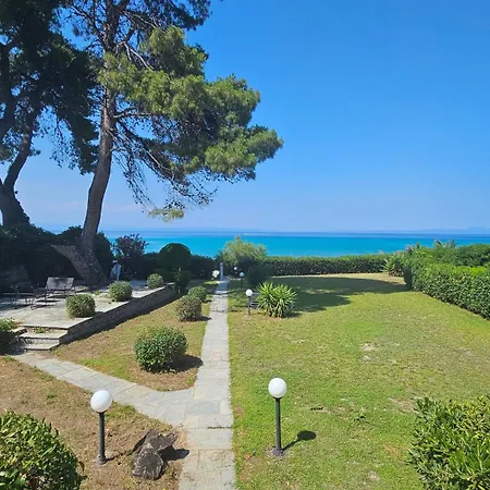 Ξενοδοχείο Mare Azul - Luxury Beachfront Retreat In Hanioti, Halkidiki, Greece 4*